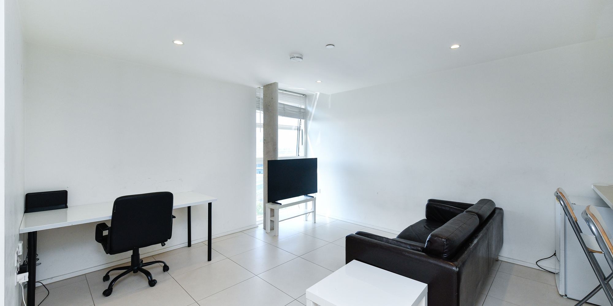 image representing Canal Street, Nottingham One Tower, NG1