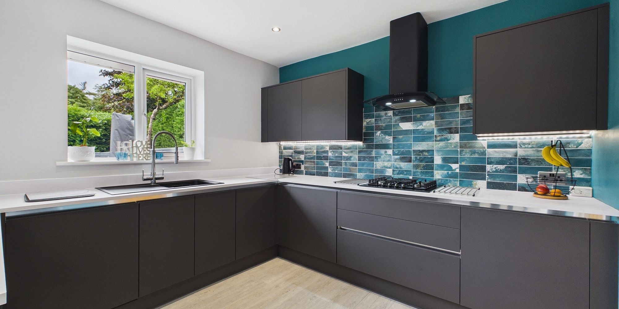 Manor Park, Great Barrow, CH3