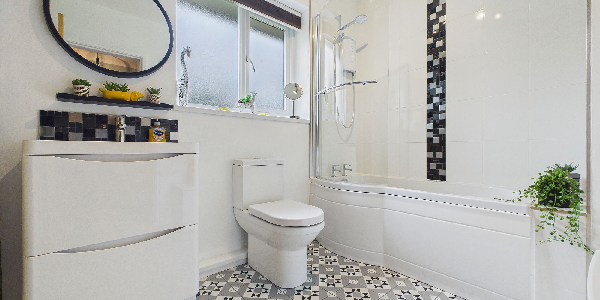 Manor Park, Great Barrow, CH3