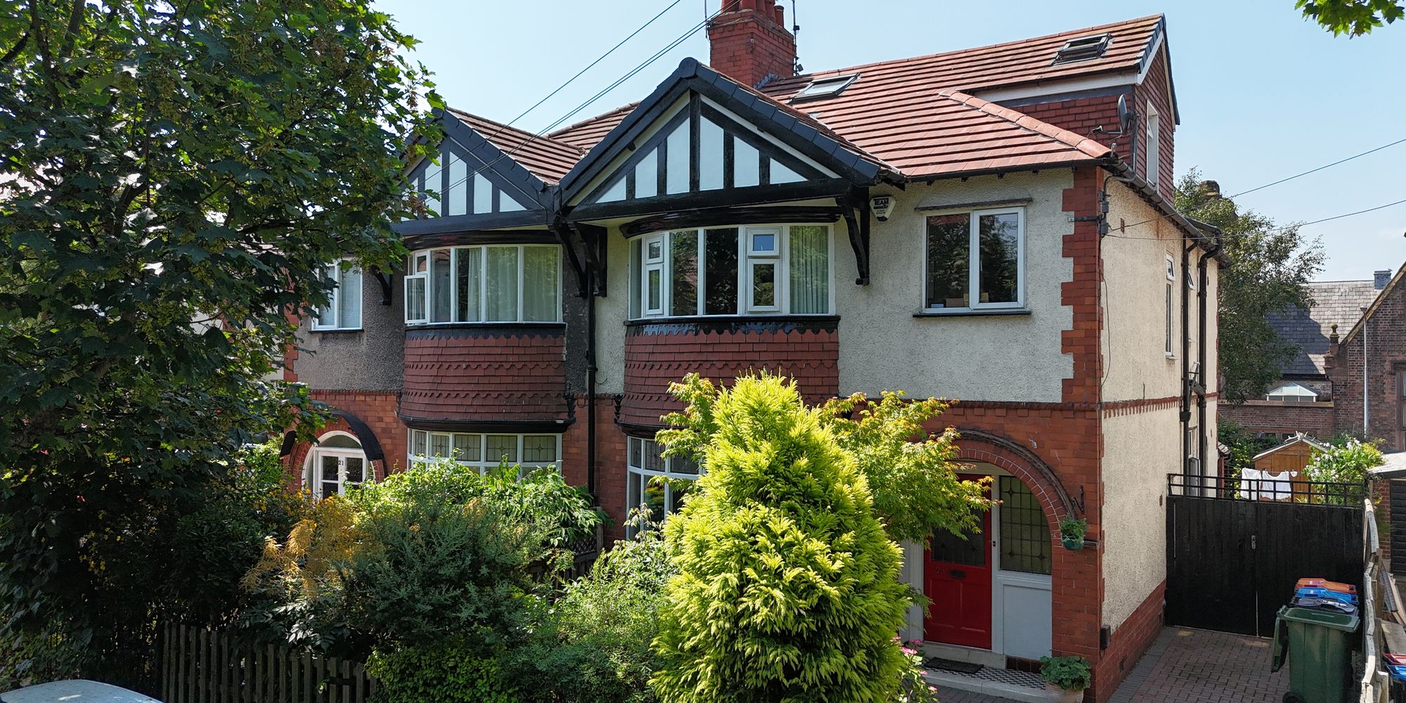 Abbots Grange, Chester, CH2