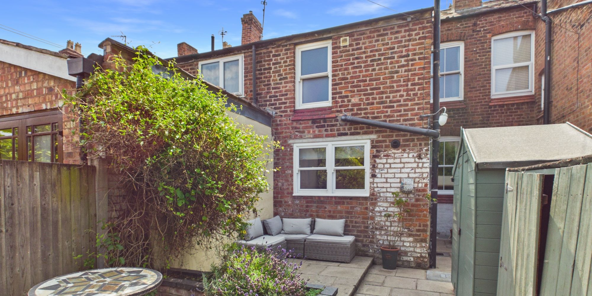 Gladstone Avenue, Chester, CH1