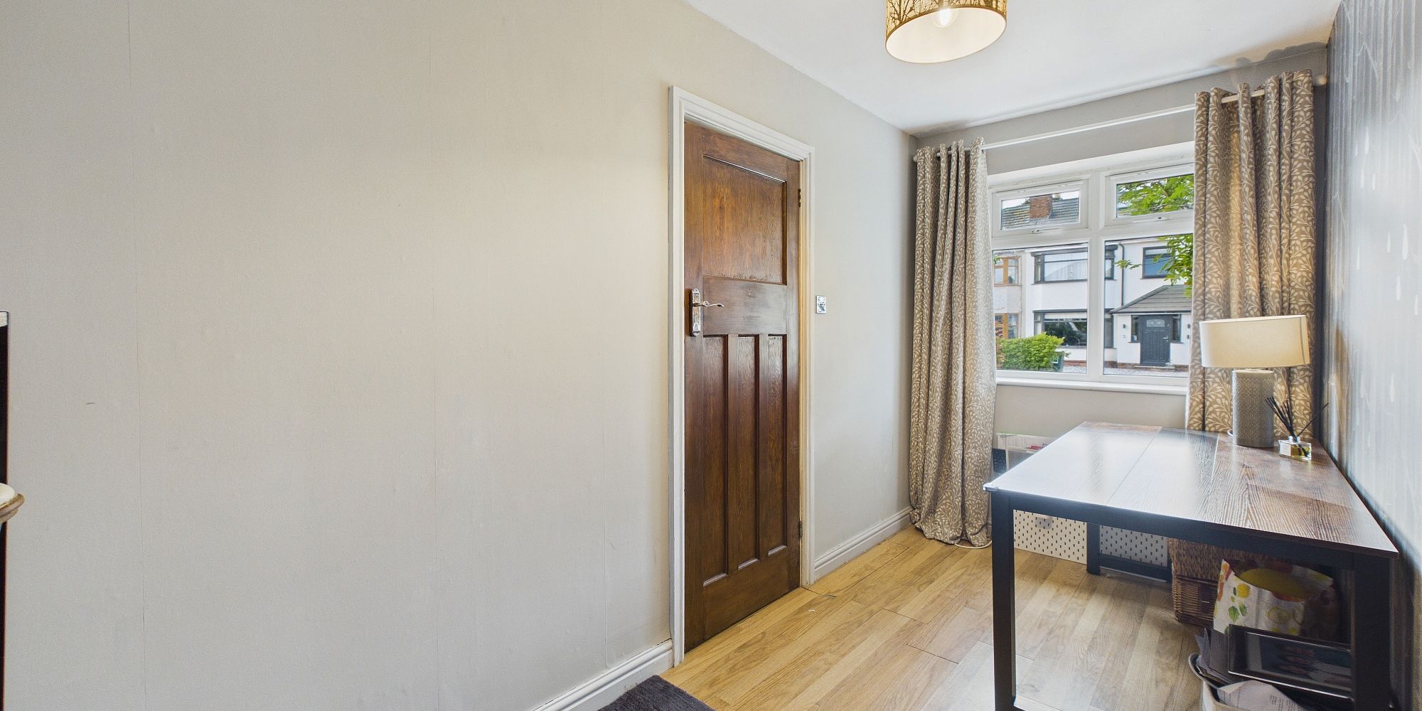 Oakfield Drive, Upton, CH2