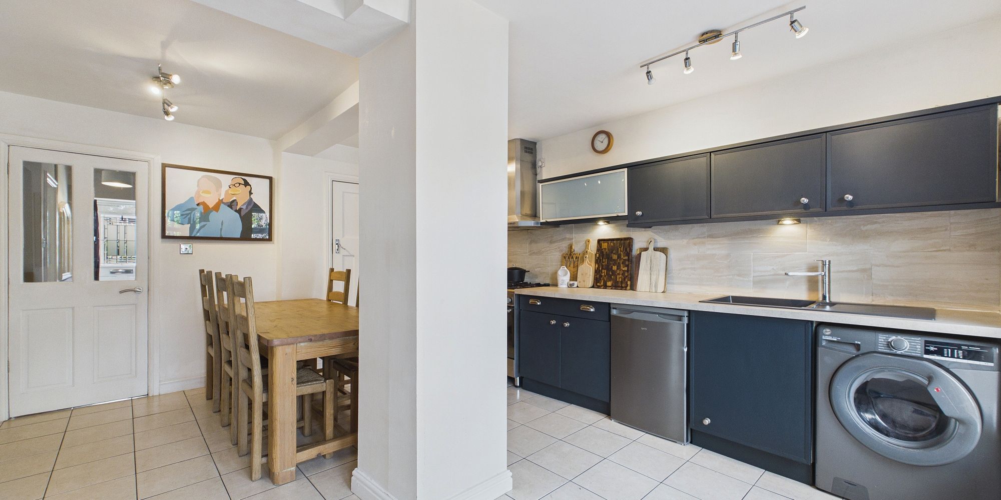 Oakfield Drive, Upton, CH2