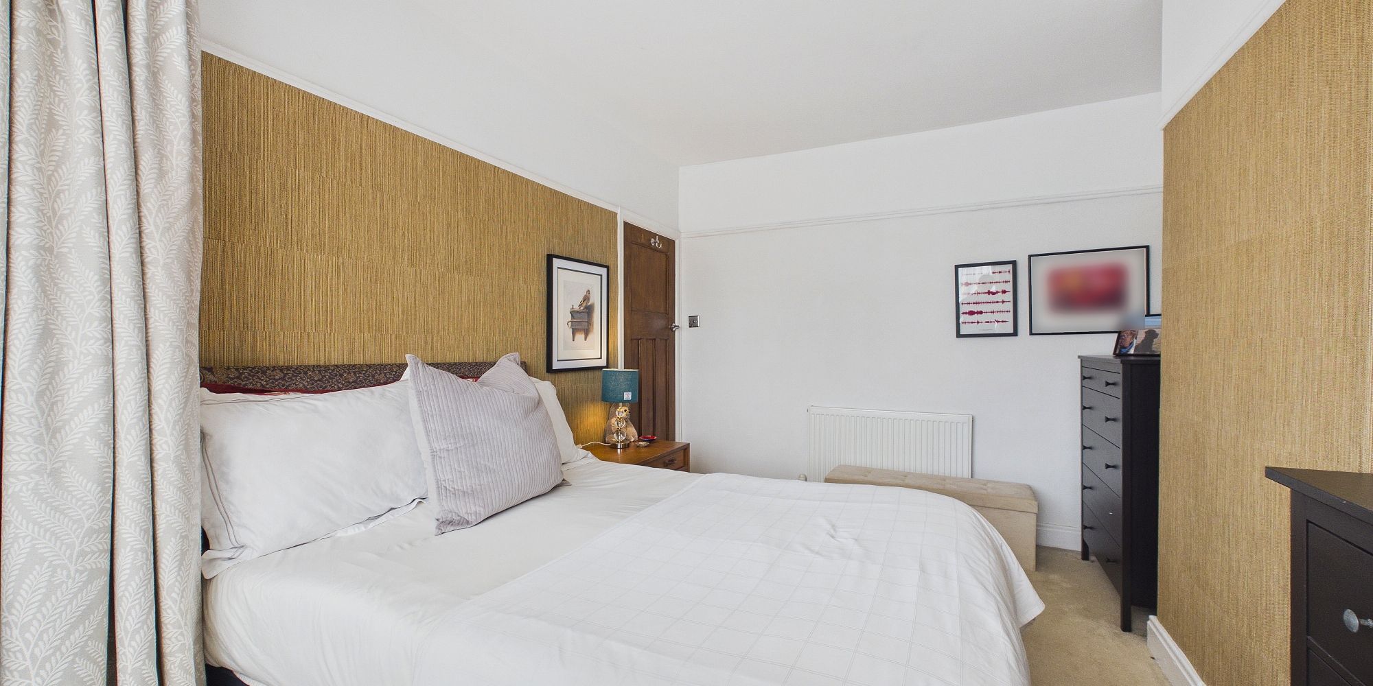 Oakfield Drive, Upton, CH2