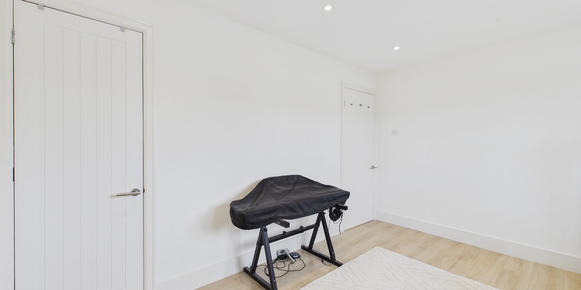 Pipers Court, Hoole, CH2