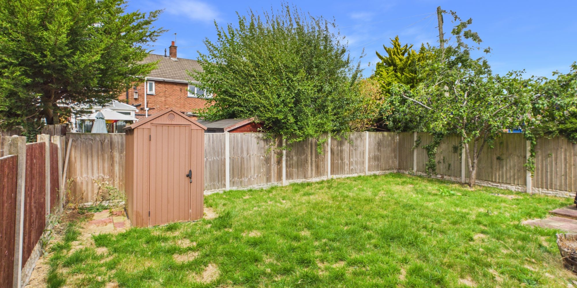 Pipers Court, Hoole, CH2