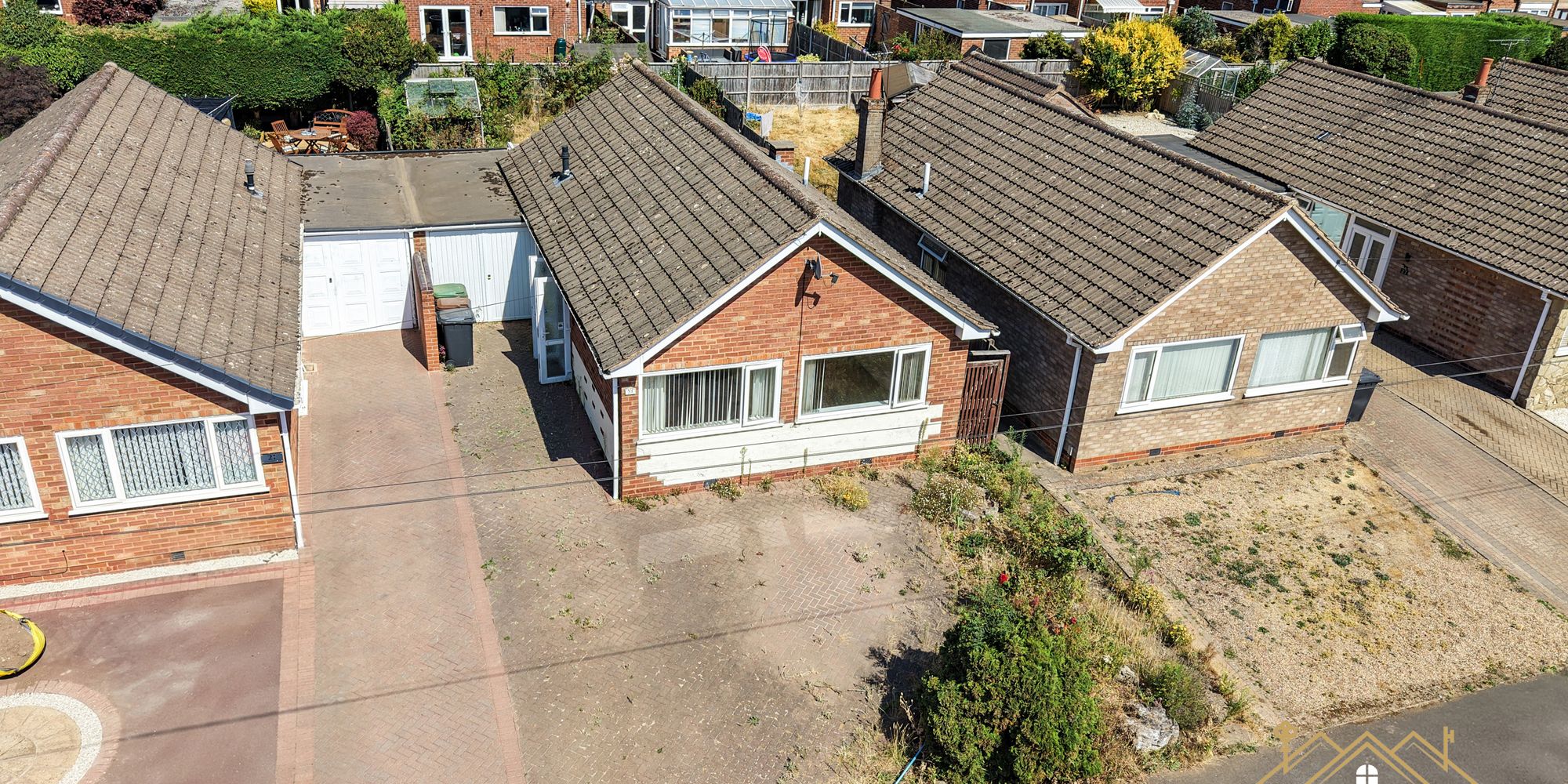 23 Leyland Road, Bulkington, CV12 9LW