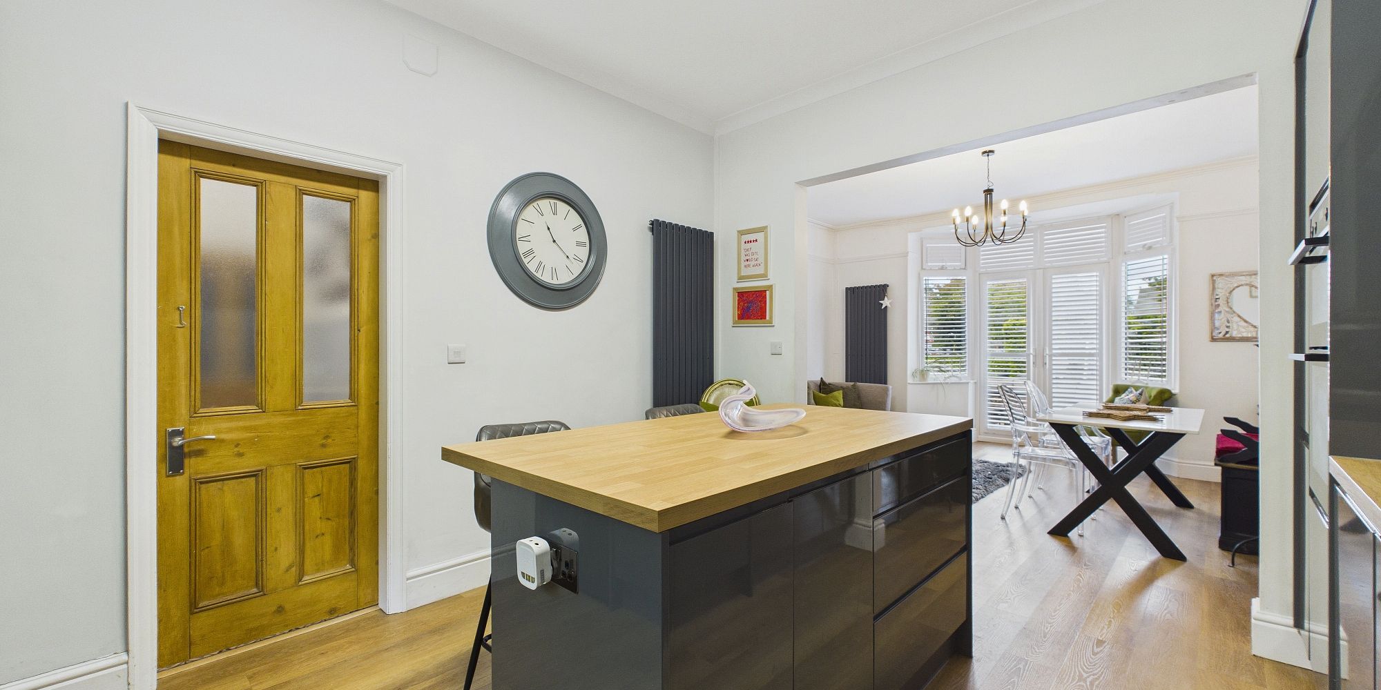Brook Lane, Newton, CH2