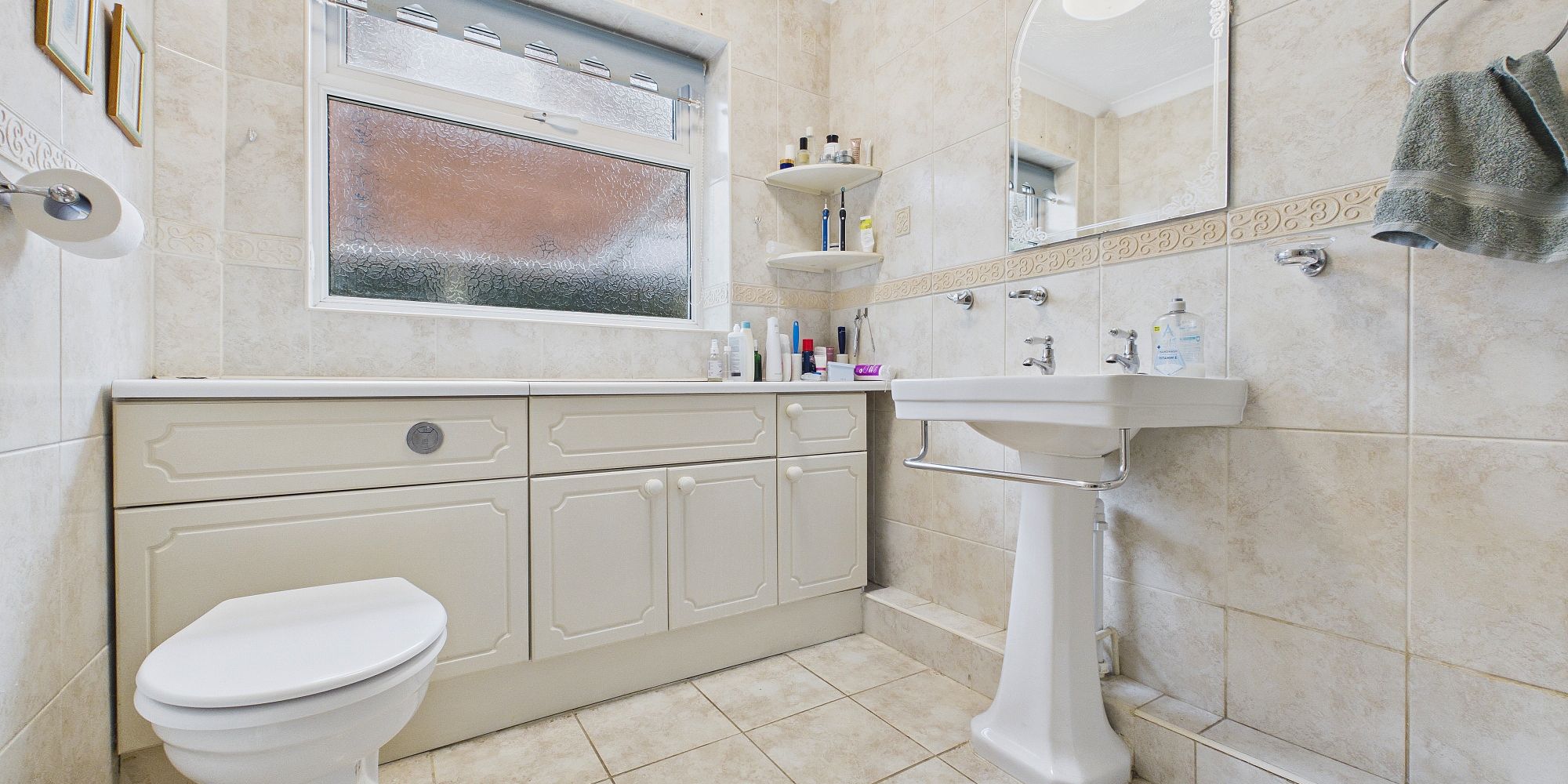 Halton Road, Upton, CH2