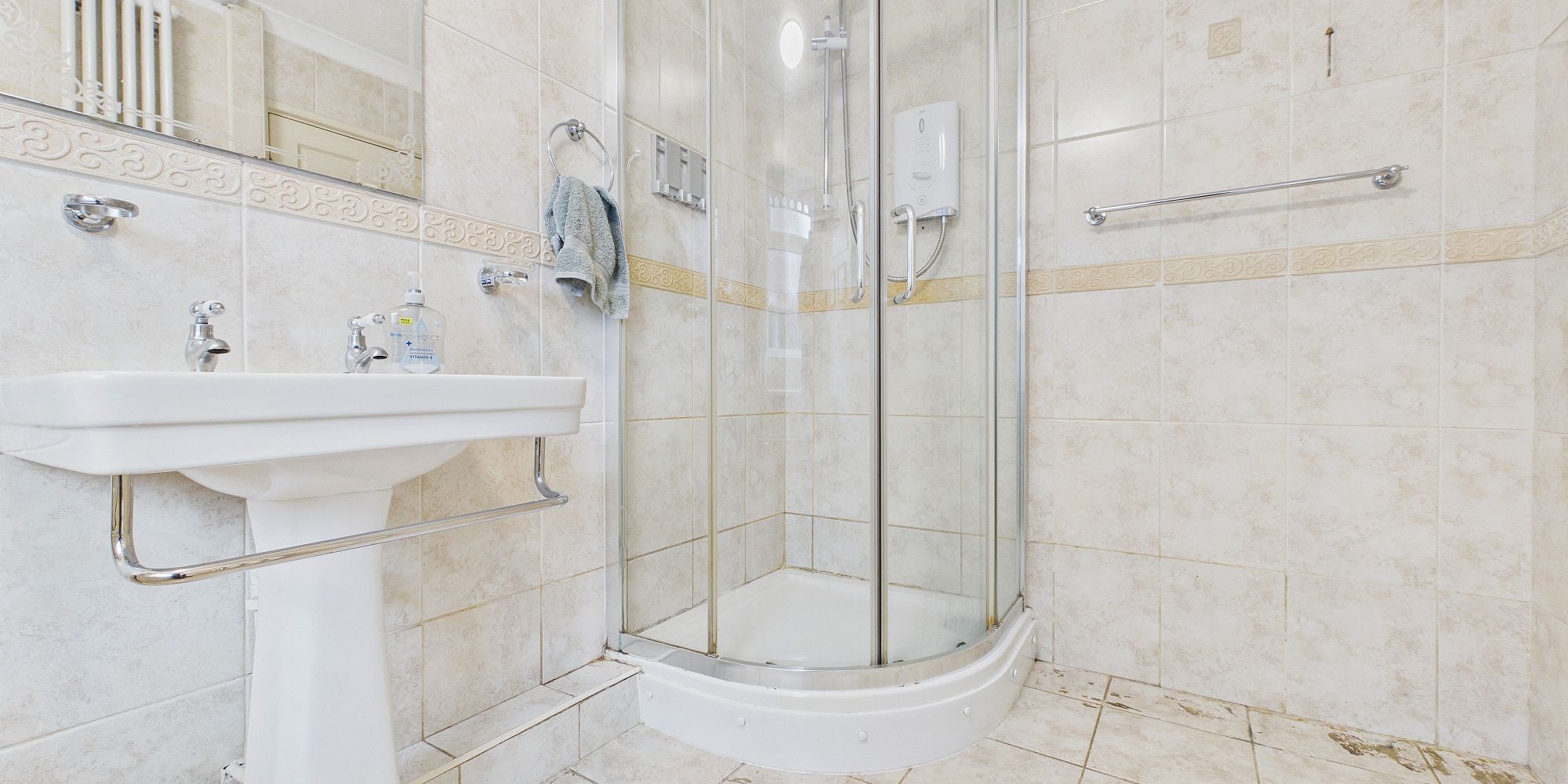 Halton Road, Upton, CH2