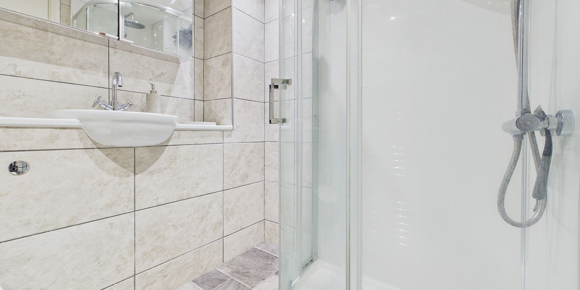 Westminster Court, Hoole, CH2