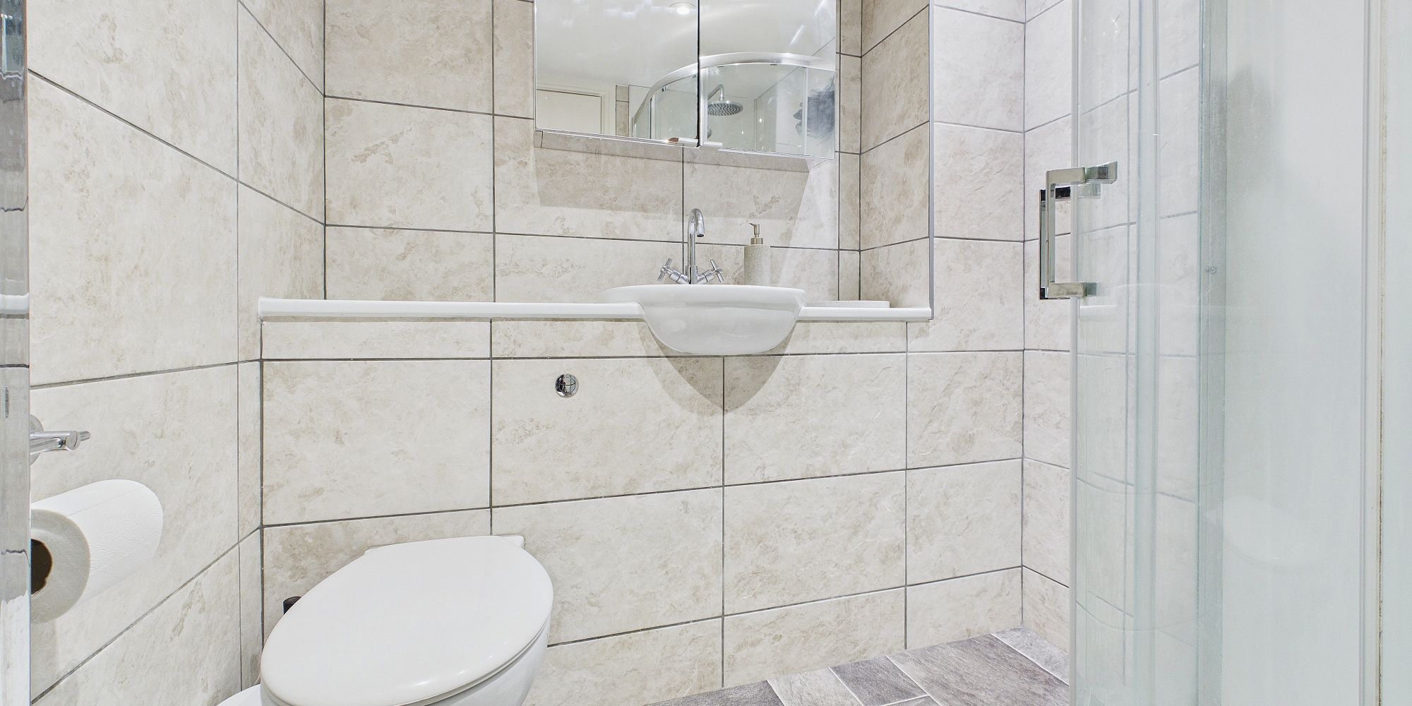 Westminster Court, Hoole, CH2