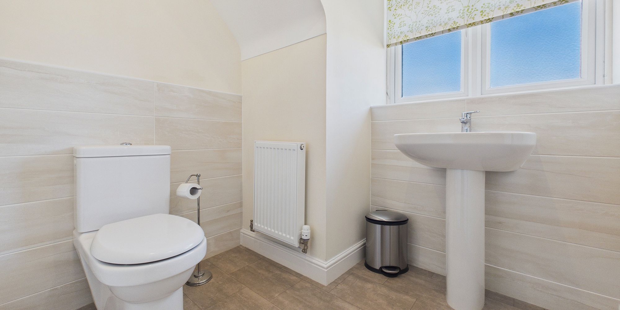 Upton Grange, Upton, CH2