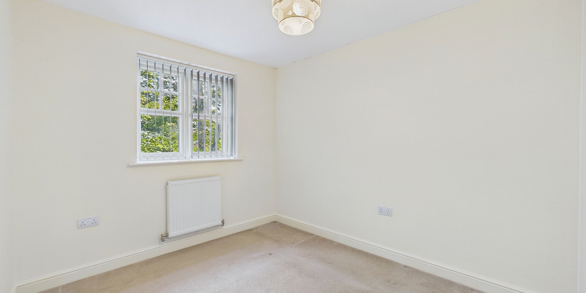 Upton Grange, Upton, CH2