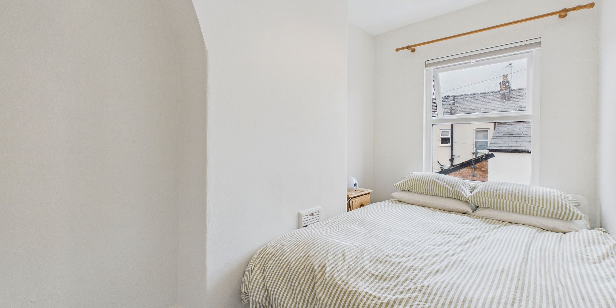 Cornwall Street, Newtown, CH1
