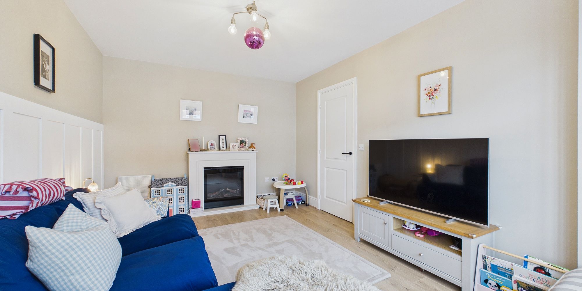 Dragoon Drive, Saighton, CH3