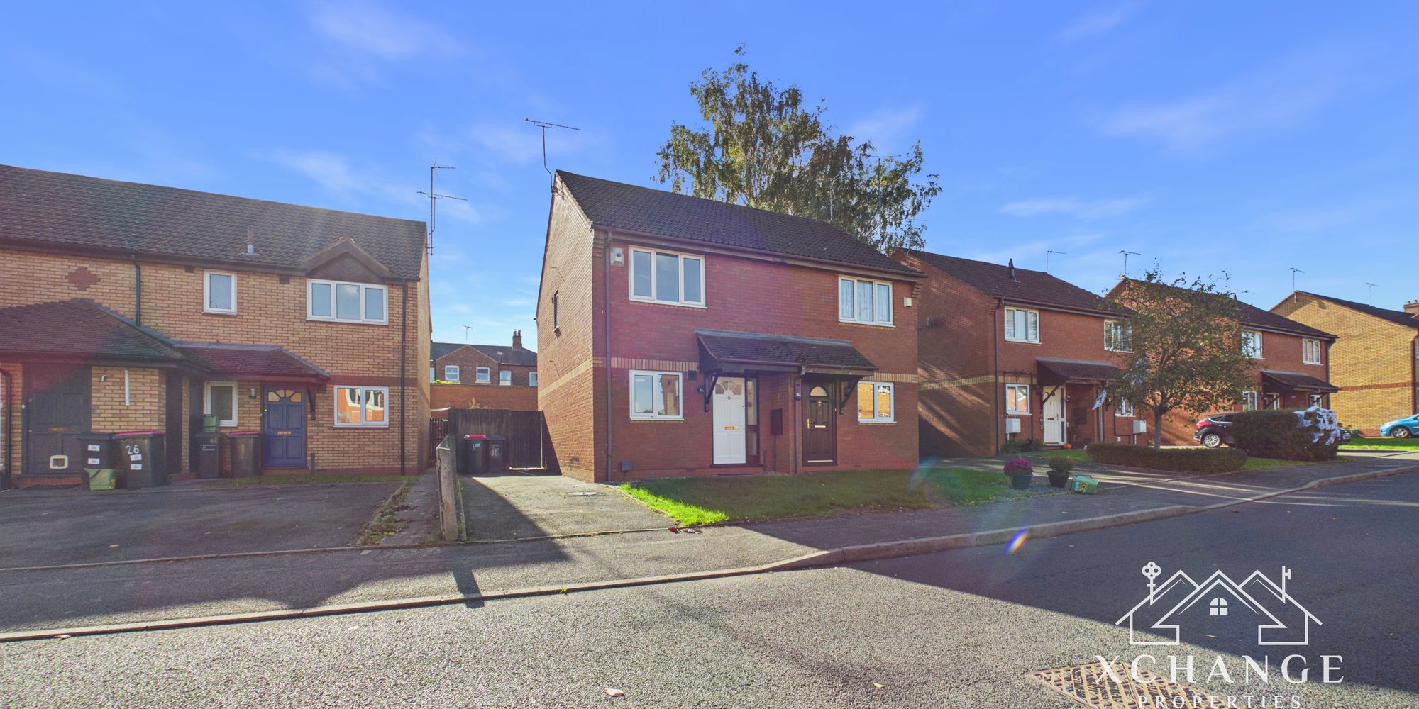 30 Thorncliffe Way, Nuneaton, CV10 0XT