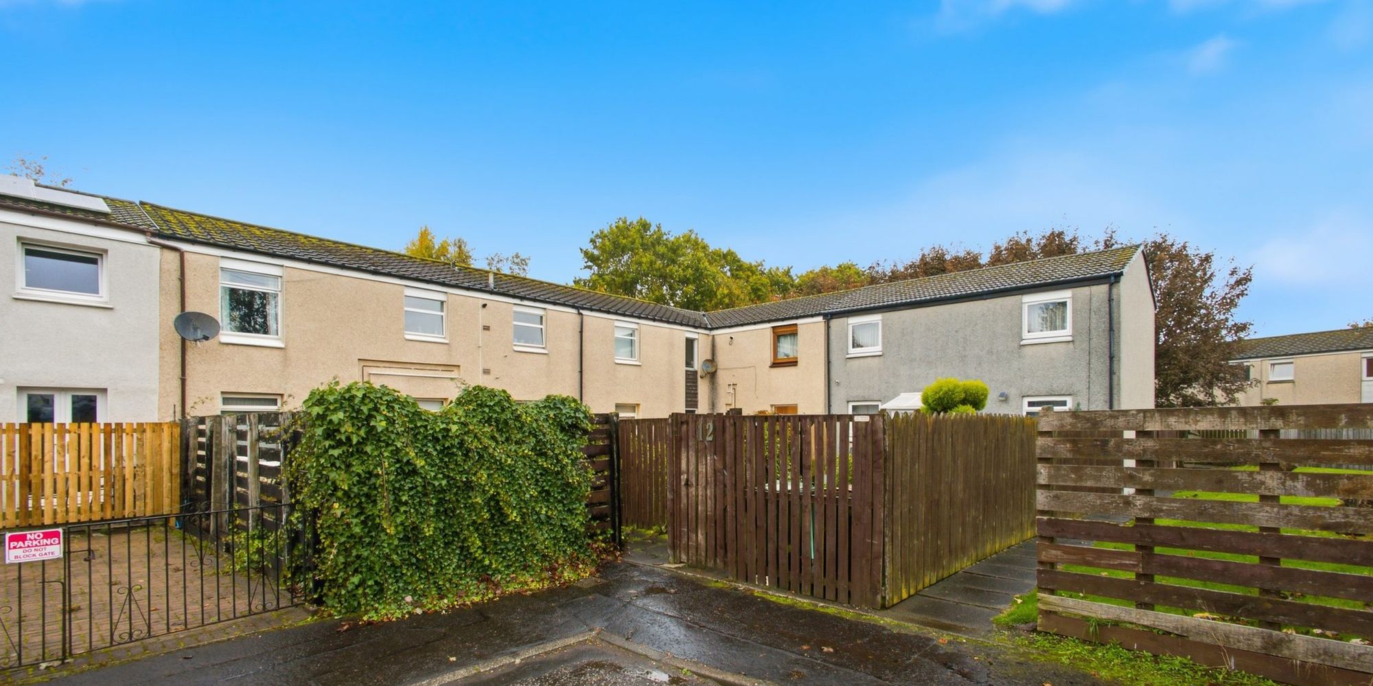 11b Holm Place, Linwood