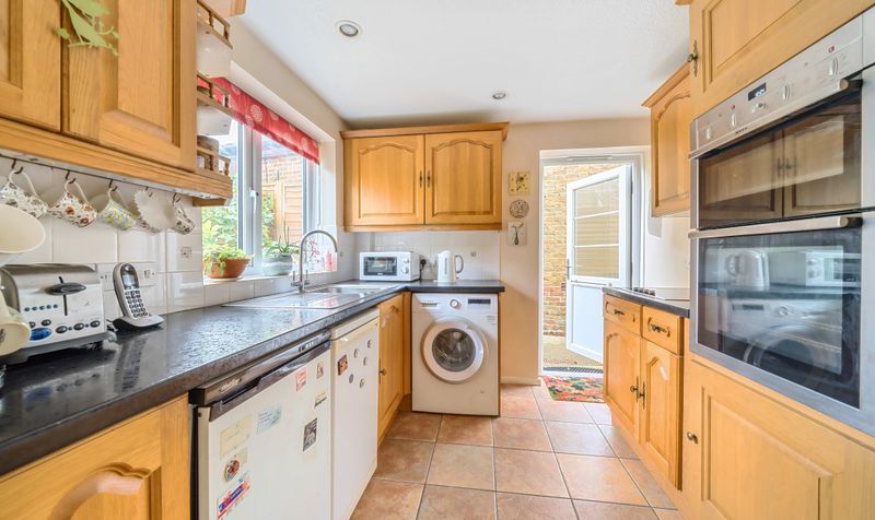 Tot Hill, Headley, KT18