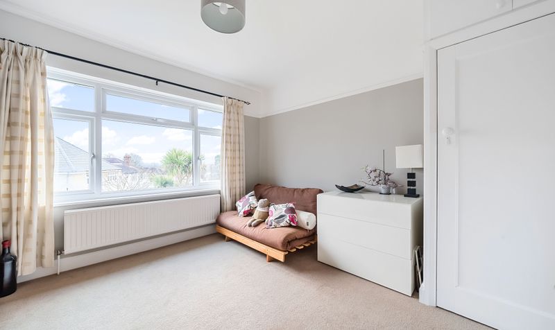 The Greenway, Epsom, KT18