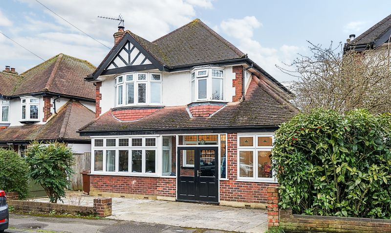 The Greenway, Epsom, KT18