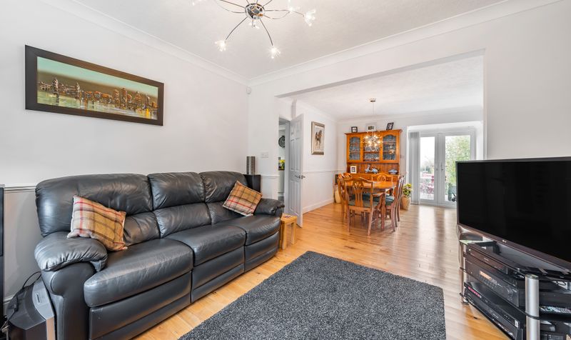 Chapel Way, Epsom, KT18