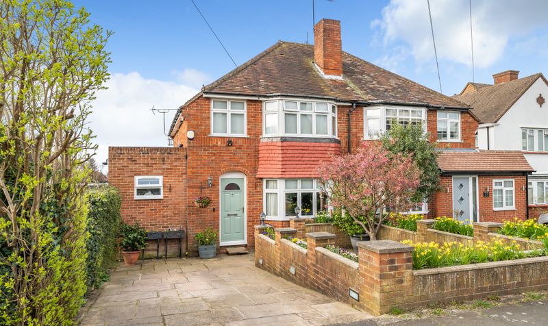 Chapel Way, Epsom, KT18