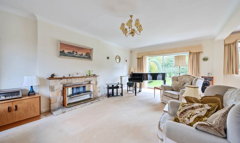 Paddocks Way, Ashtead, KT21