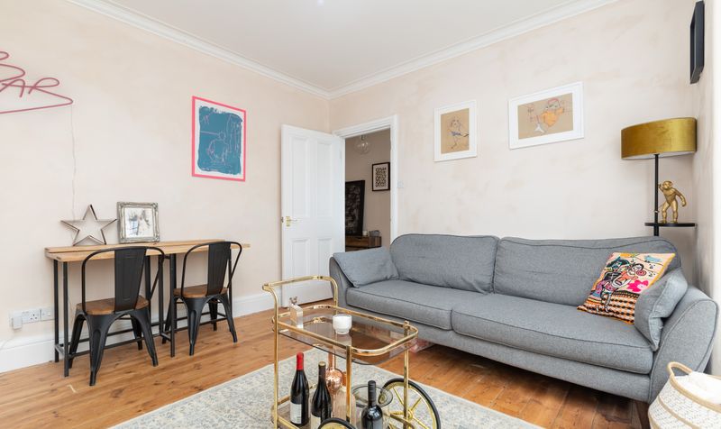 1 Bedroom Apartment For Sale &ndash; Ickleford Road, Hitchin, SG5 3