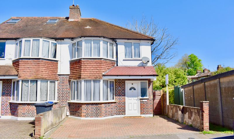 Dilston Road, Leatherhead, KT22