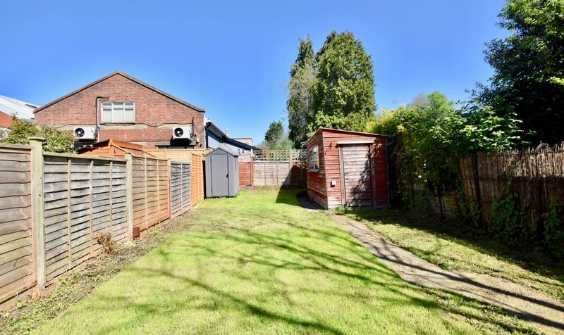 Dilston Road, Leatherhead, KT22