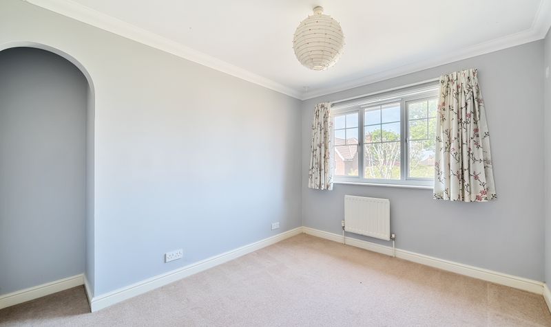 Langwood Close, Ashtead, KT21