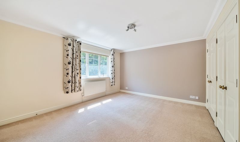 Langwood Close, Ashtead, KT21