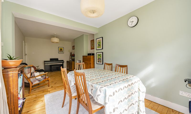 The Greenway, Epsom, KT18