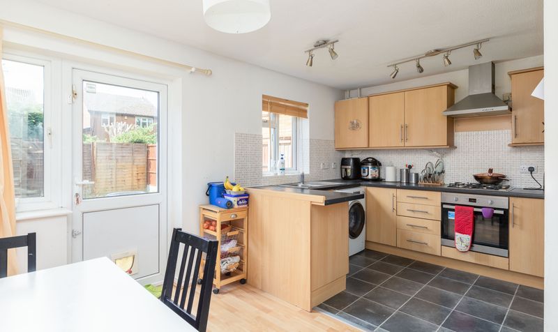 3 Bedroom House For Sale &ndash; Muirfield, Luton, LU2 2