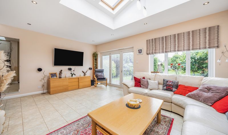 Overdale, Ashtead, KT21