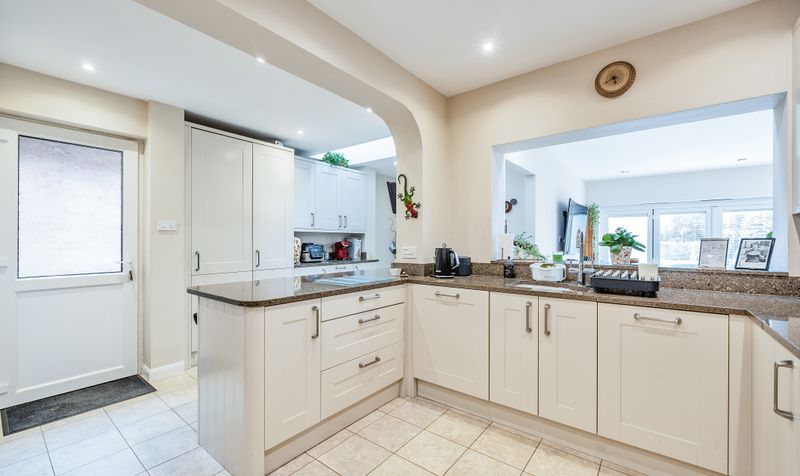 Overdale, Ashtead, KT21