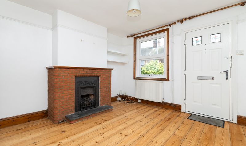 2 Bedroom House For Sale &ndash; Ickleford Road, Hitchin, SG5 2