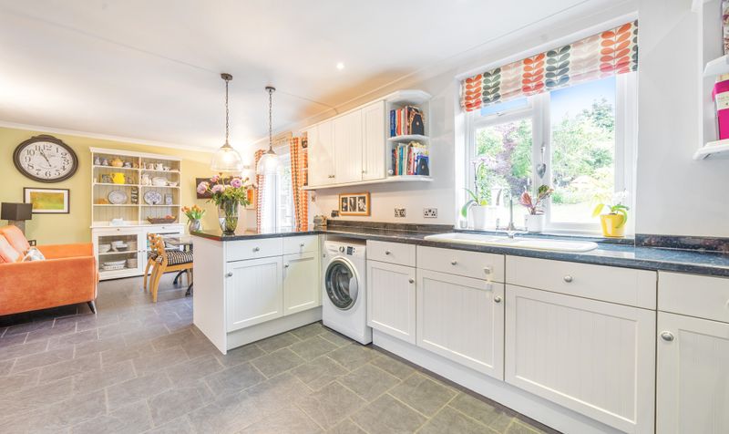 Garlichill Road, Epsom, KT18