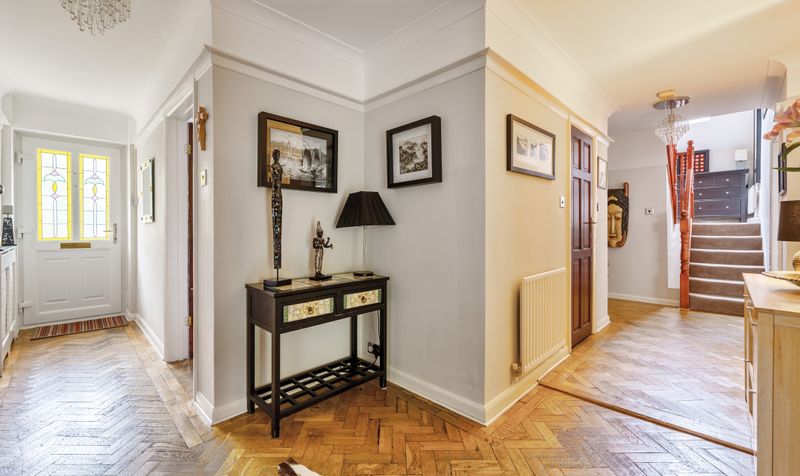 Garlichill Road, Epsom, KT18