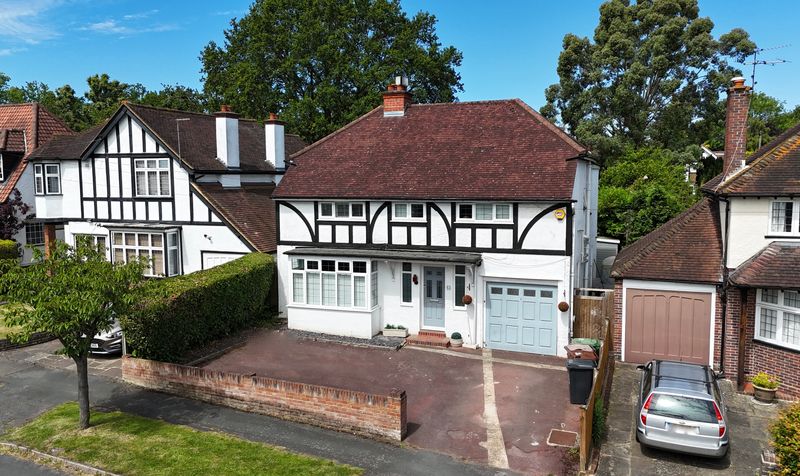 West Hill Avenue, Epsom, KT19