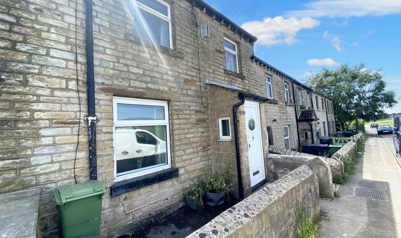 Wakefield Road, Lepton, HD8