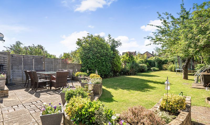 Craddocks Avenue, Ashtead, KT21