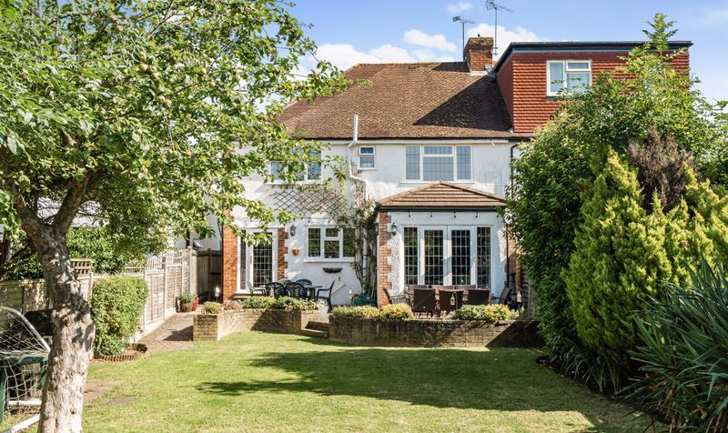 Craddocks Avenue, Ashtead, KT21