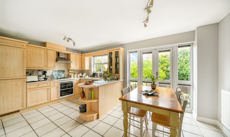 Quarry Gardens, Leatherhead, KT22