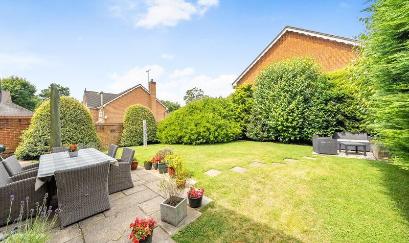 Quarry Gardens, Leatherhead, KT22