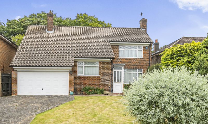 Longdown Lane North, Epsom, KT17