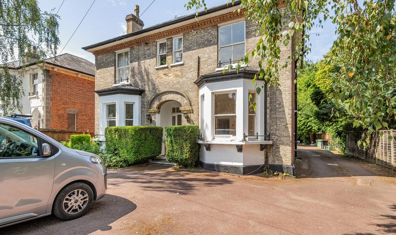 Worple Road, Epsom, KT18