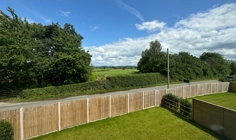 Sibbersfield Lane, Farndon, CH3