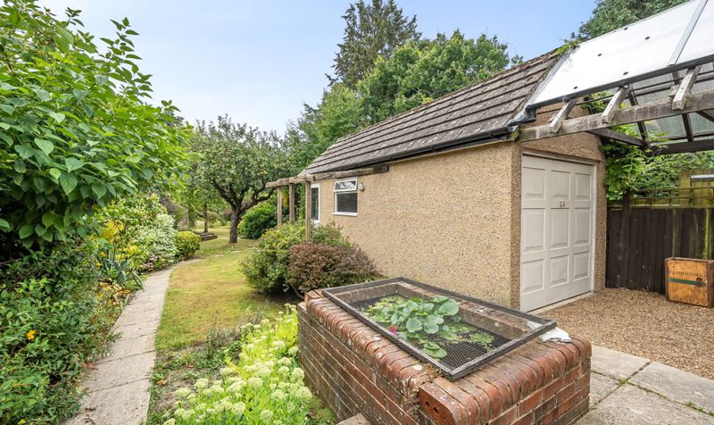 Lower Hill Road, Epsom, KT19